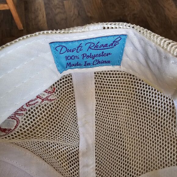 Dusti Rhoads Red Howdy Highland Baseball Cap Hat Farm Ranch Barn - Picture 2 of 6